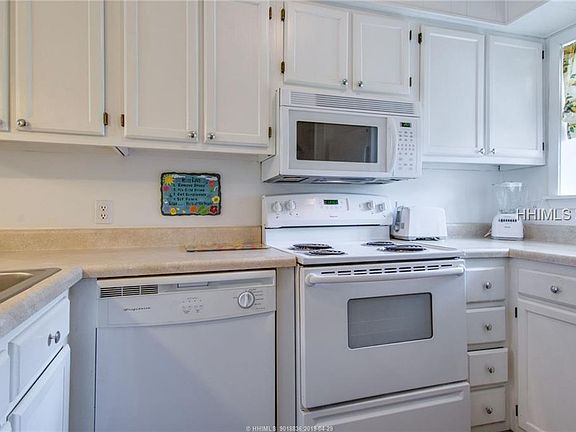 3rd image of 663 William Hilton Pkwy