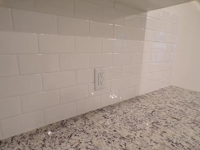 690 Union Ave #4 — Photo 19