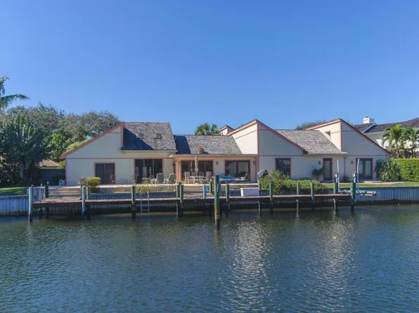2312 Prosperity Bay Ct, Palm Beach Gardens, FL 33410