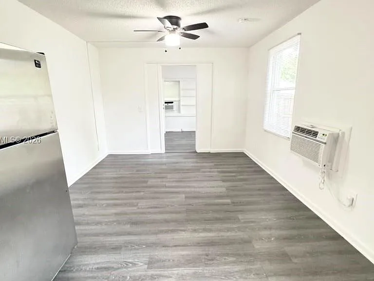 605 S J St #2 — Photo 7