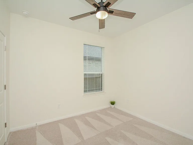 18134 Sonresa Way — Photo 21