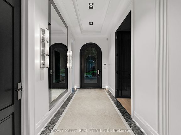 3rd image of 106 Richview Ave