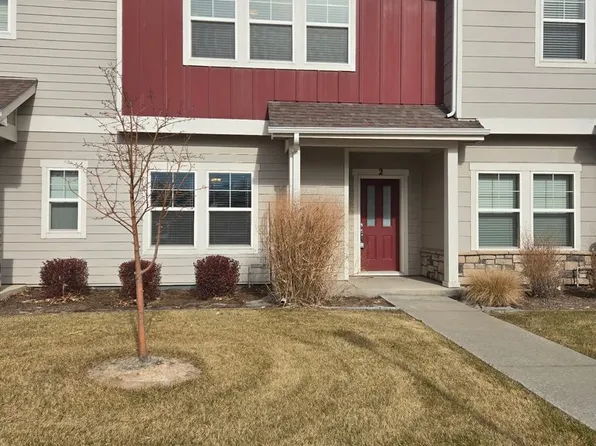 1686 Grand Ave Unit 2, Windsor, CO 80550