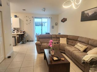 11025 W 33rd Way, Hialeah, FL 33018