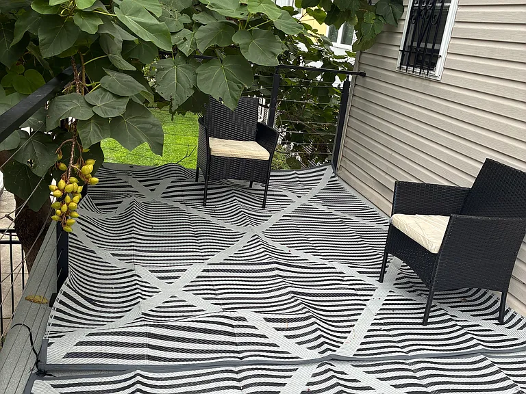 409 Halsey St #1 — Photo 12