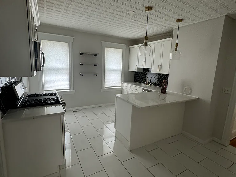 149 Claremont Ave #1 — Photo 11