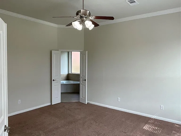 10022 Western Pine Trl — Photo 16
