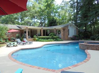 2418 Meadowbrook Dr, Valdosta, GA 31602