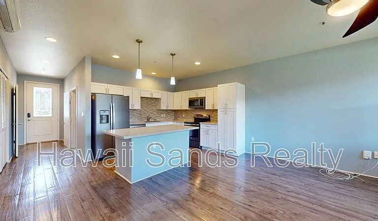 801 Kakala St #304 — Photo 4