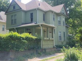 816 23rd St, Rock Island, IL 61201
