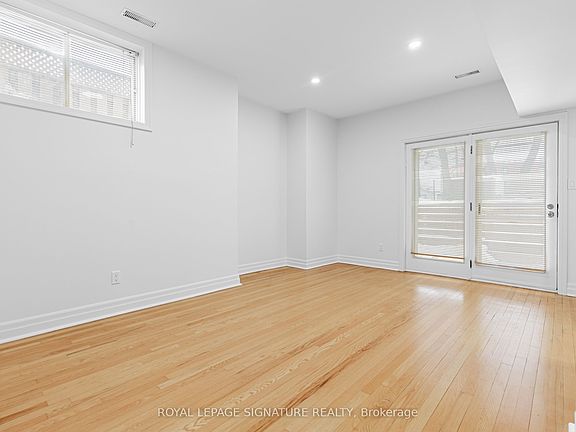 2nd image of 44 Thatcher Ave