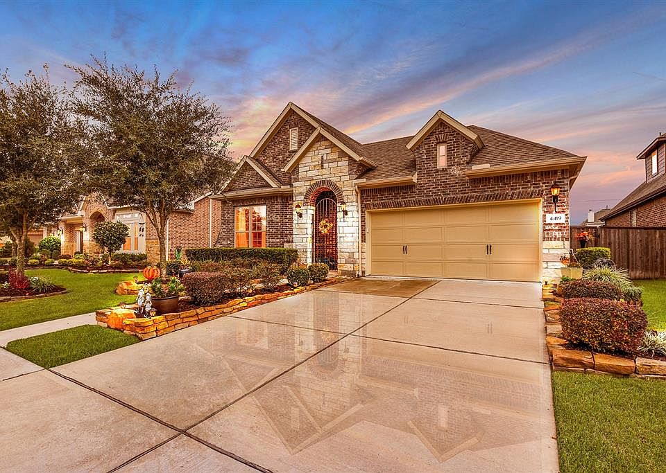 1st image of 4419 Calvet Forest Dr