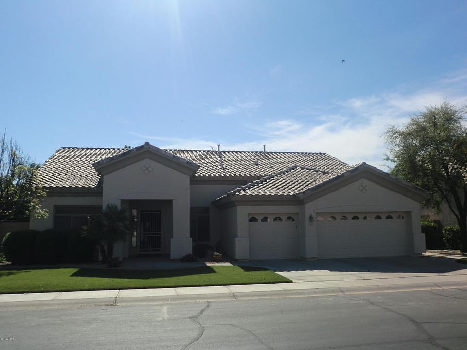 1st image of 3681 S Vista Pl