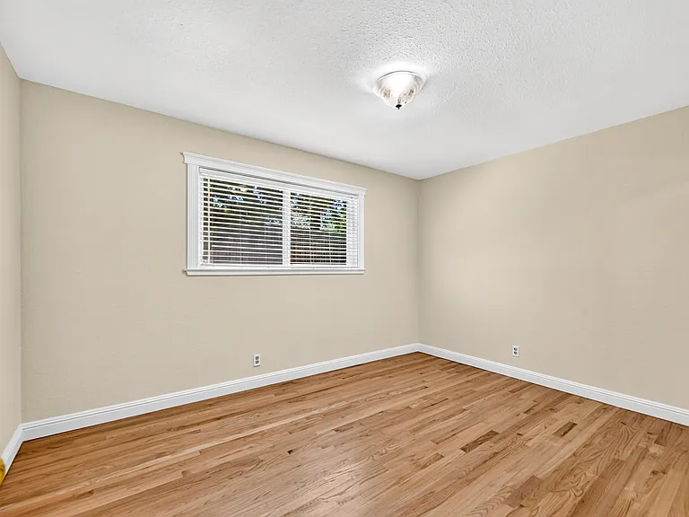 2628 Superior Dr — Photo 22