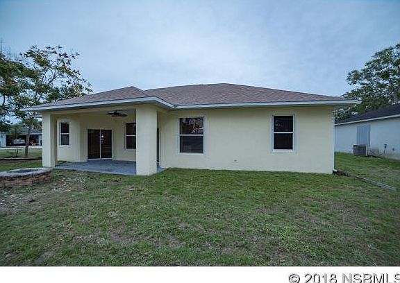 3rd image of 3212 Travelers Palm Dr