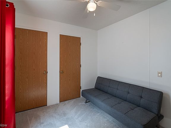 3rd image of 44 Flamingo Ave