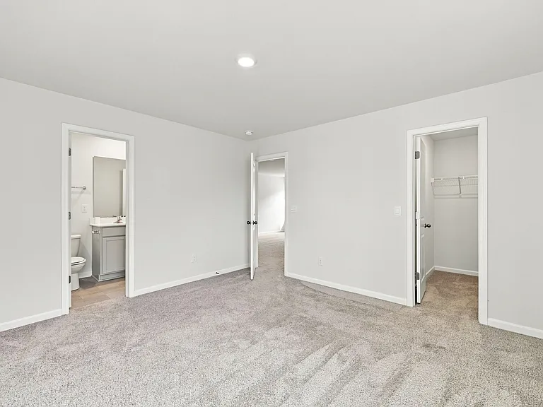 2509 Summersby Dr — Photo 37