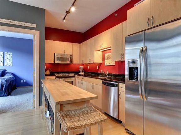 3rd image of 215 10th Ave S Unit 303