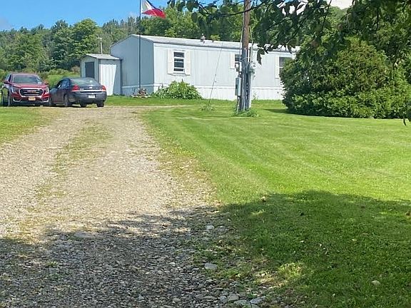 3rd image of 4205-4207 4209 State Rte #417