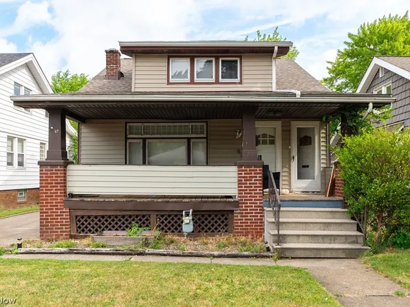6202 Bradley Ave, Parma, OH 44129
