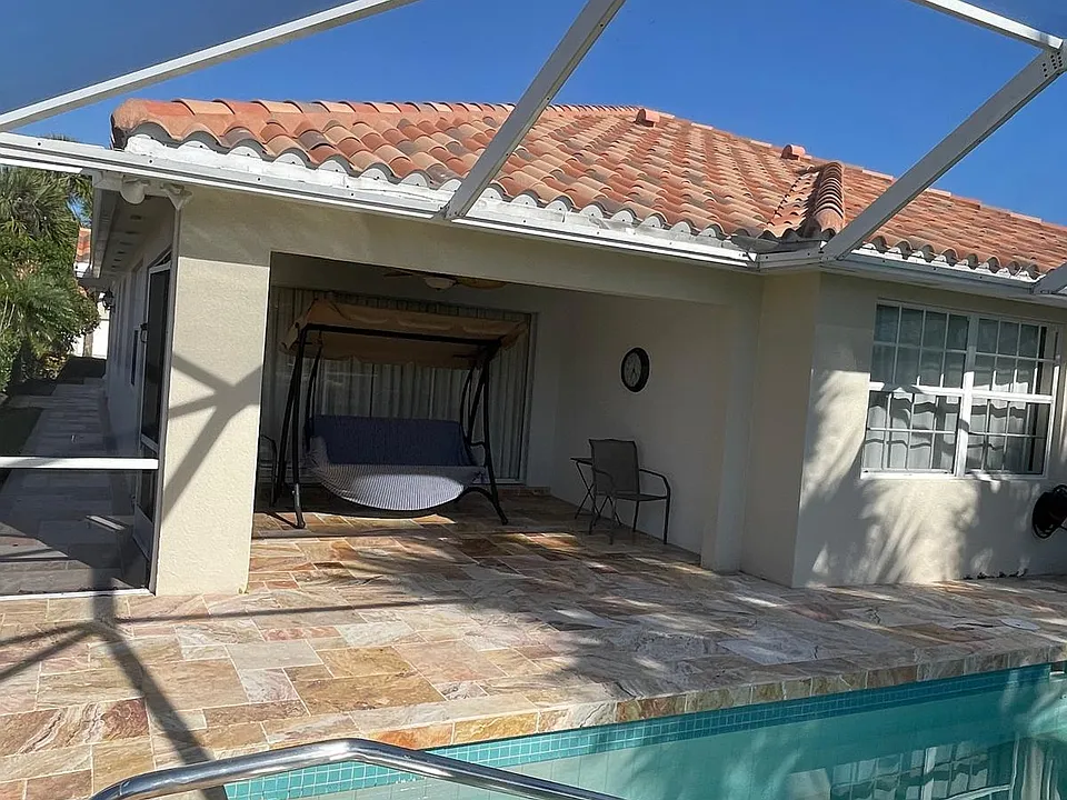 4808 San Carlo Ct
