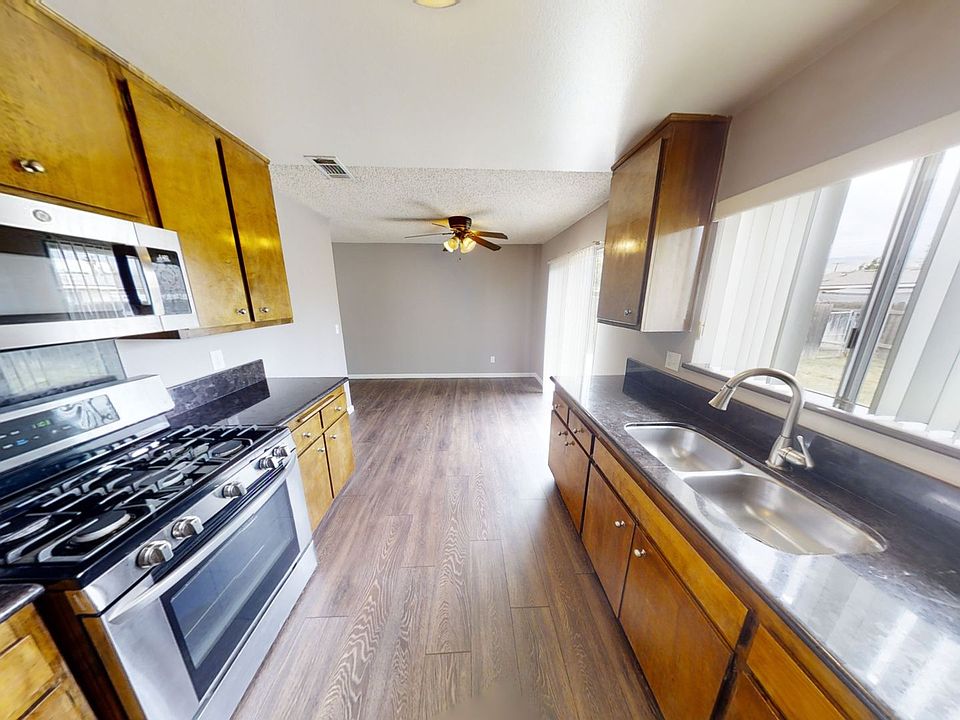 Ross Place Apartments DNM Apartment Rentals Yucaipa, CA Zillow