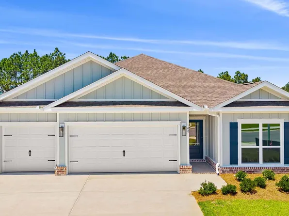 108 Farm Owl Dr W, Freeport, FL 32439