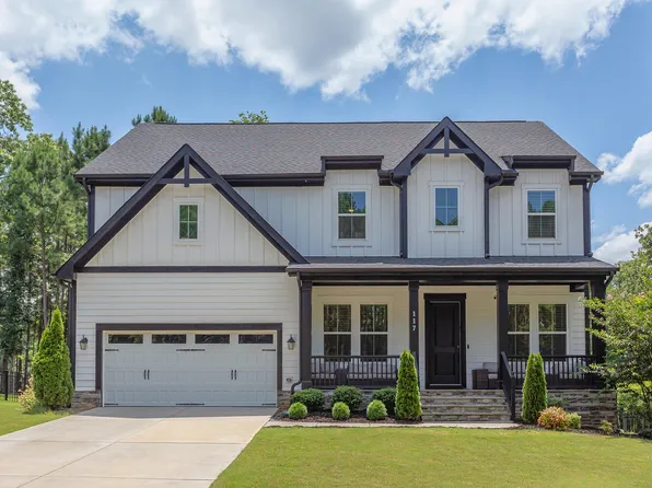 117 Silent Bend Dr, Holly Springs, NC 27540