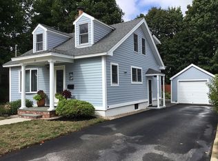 29 Washington St, Rochester, NH 03867