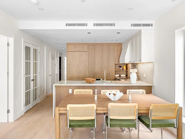 104 Newel Street image 3 of 12