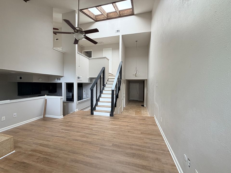 1st image of 6808 Eastridge Dr APT 22