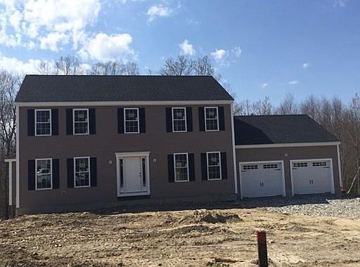 2nd image of 13 Saratoga Dr