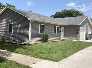 1028 Congress St #2, Emporia, KS 66801
