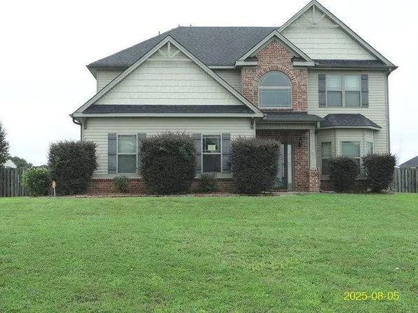 2 Sugar Maple Dr, Fort Mitchell, AL 36856
