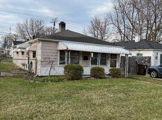 31682 Carlisle Pkwy, Wayne, MI 48184
