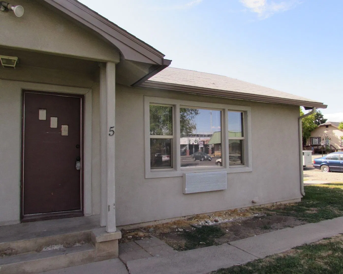 1151 Belford Avenue — Photo 1