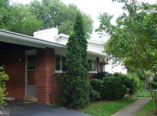 6704 Old Chesterbrook Rd, Mc Lean, VA 22101