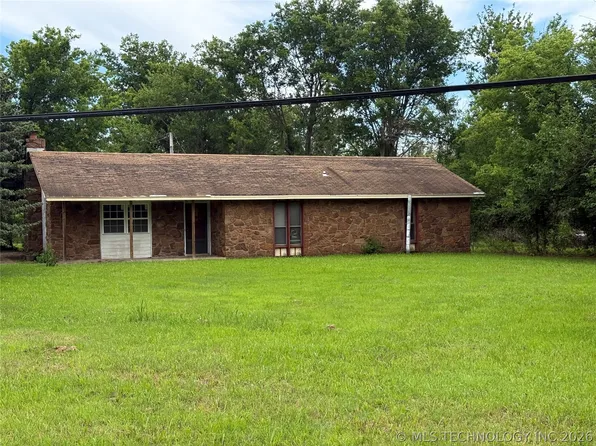 7462 E Oologah Rd, Oologah, OK 74053