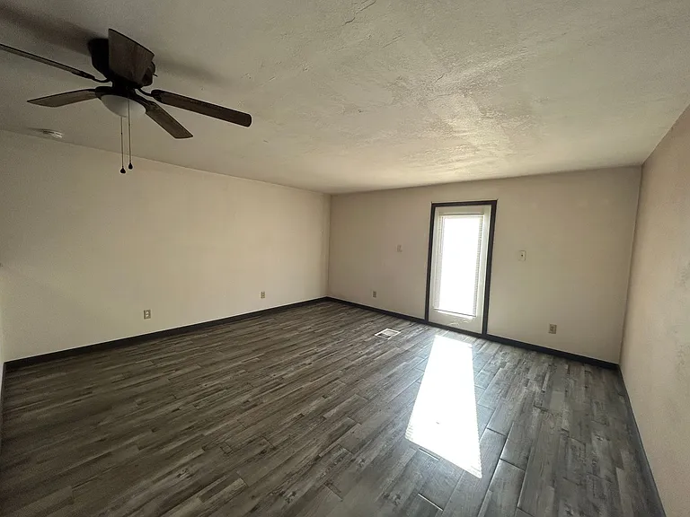31196 Meadowlark Ln #C — Photo 5