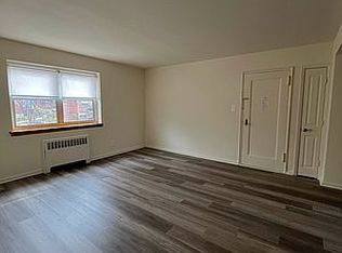 440 Howard Ave APT 2B, Staten Island, NY 10301