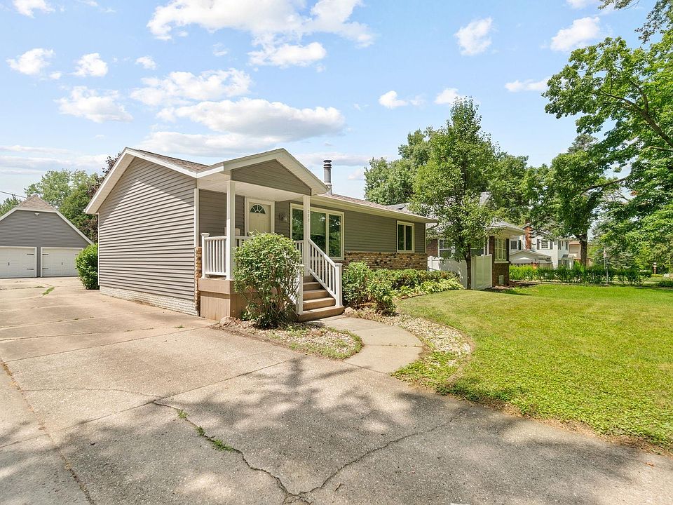 222 Sheridan Rd, Waterloo, IA 50701 Zillow