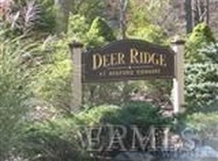 23 Deer Ridge Rd, Mount Kisco, NY 10549