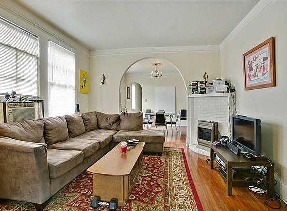 2nd image of 2020-22 S Salcedo St