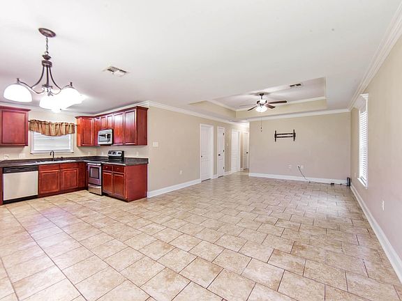 5th image of 119 Sea Blue Ln