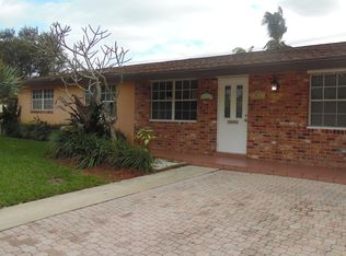 2542 Palm Rd, West Palm Beach, FL 33406