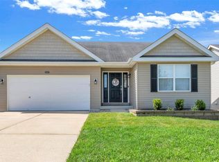 426 Wynchat Dr, O'Fallon, MO 63366