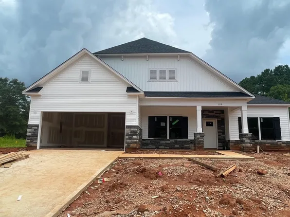 1119 Melford Ave, Wellford, SC 29385