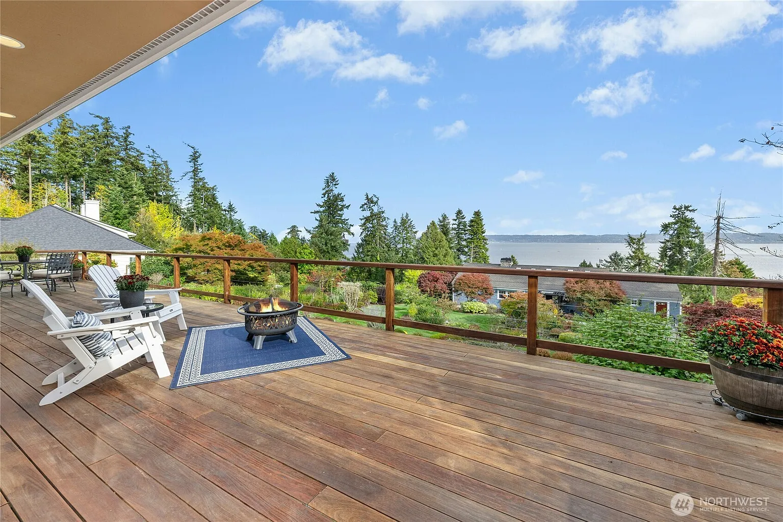 21322 NE President Point Road photo 1