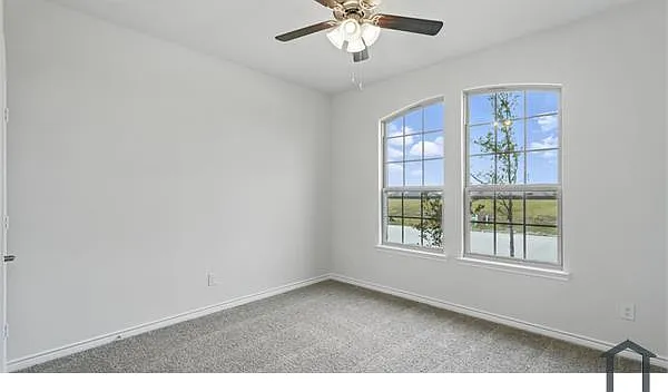 4198 Plateau Dr — Photo 11