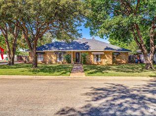 5410 Lake Trail Ct, San Angelo, TX 76904